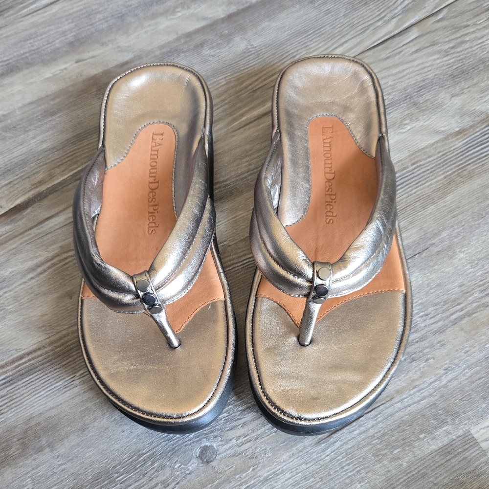 L Amour Des Pieds Great Quality Brand Women's Metallic Sandals